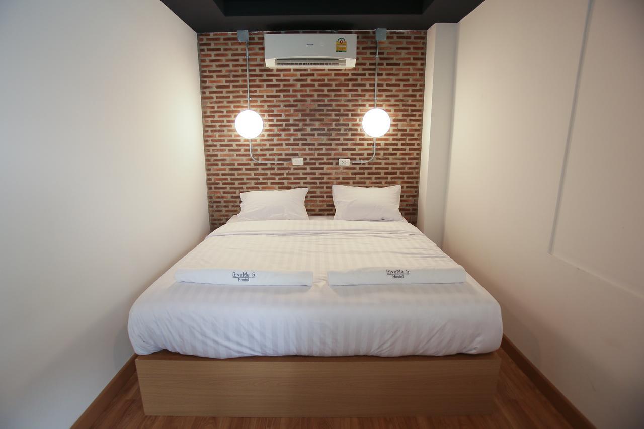 Give Me 5 Hostel Čiang Mai Exteriér fotografie