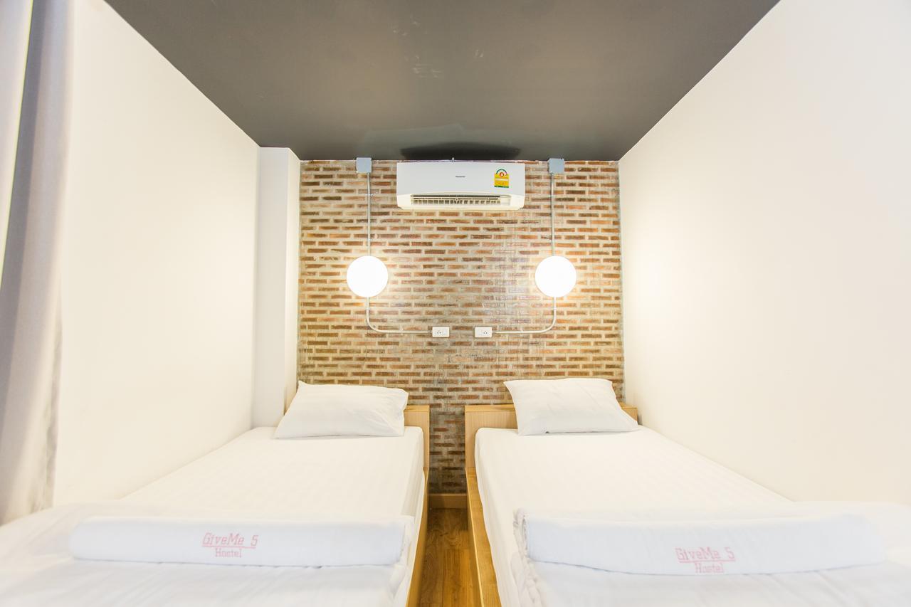Give Me 5 Hostel Čiang Mai Exteriér fotografie