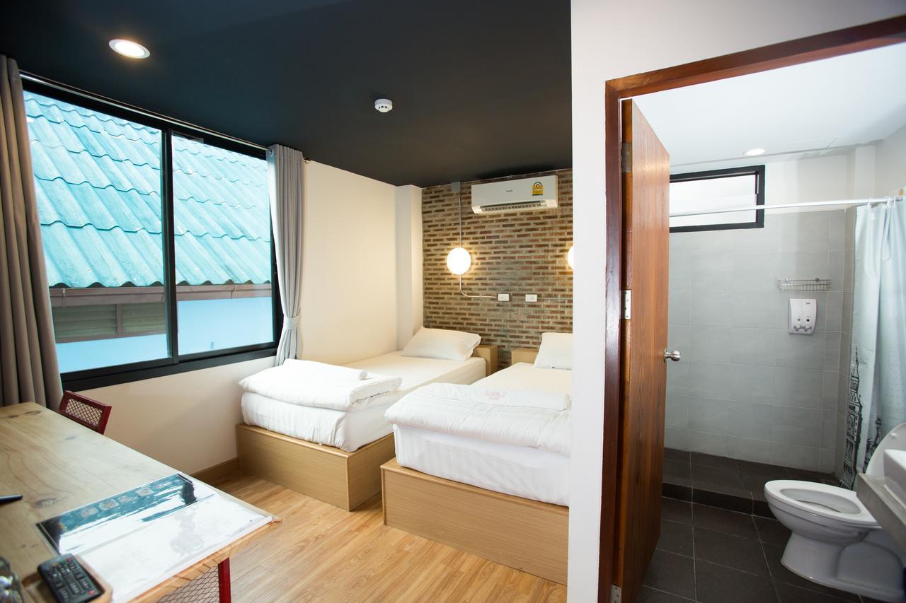 Give Me 5 Hostel Čiang Mai Exteriér fotografie